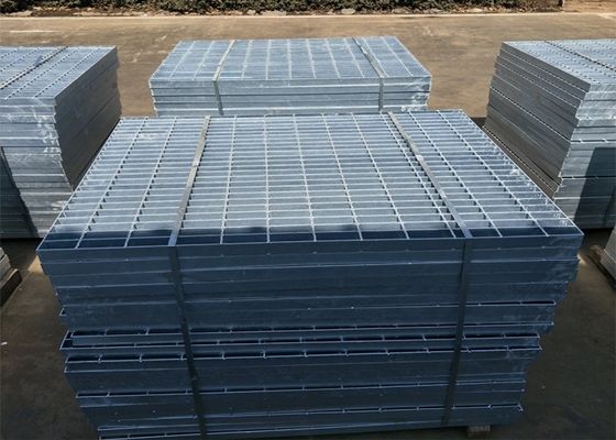 Pressure Locked Floor Forge Walkway Steel Grating Untuk Rak Gudang