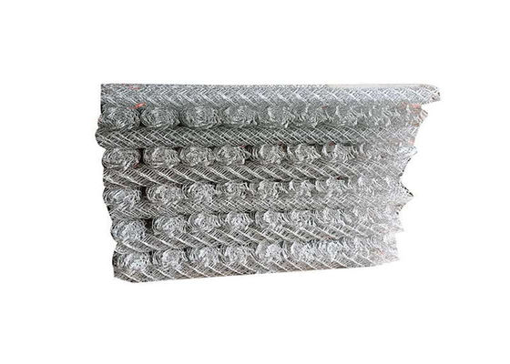 Seng Dilapisi Cyclone Mesh Anggar 60 * 60mm Pvc Dilapisi Diamond Mesh