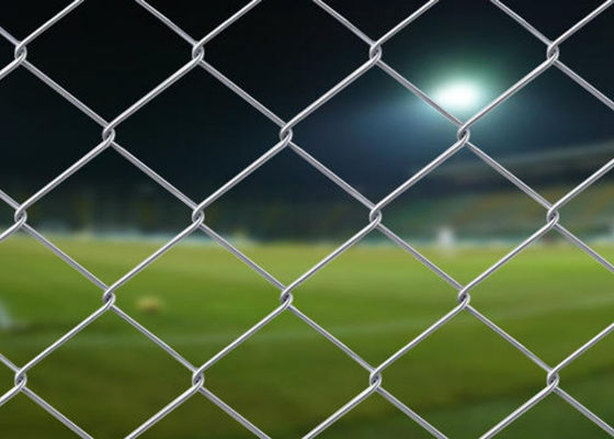 Seng Dilapisi Cyclone Mesh Anggar 60 * 60mm Pvc Dilapisi Diamond Mesh