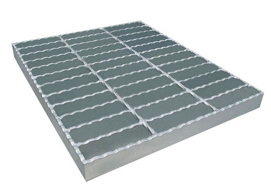 30 * 100mm Galvanized Welded Steel Grating Outdoor Metal Grate Walkway