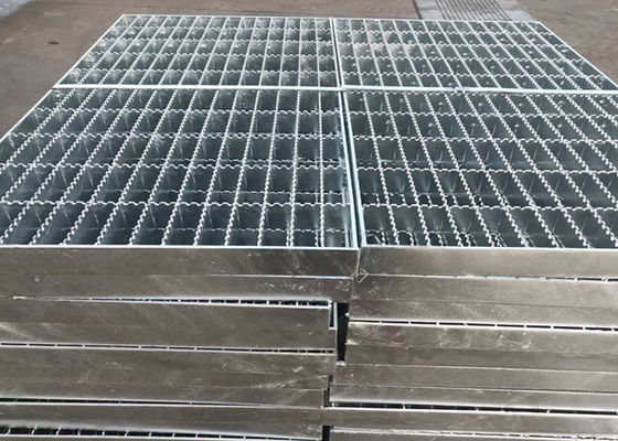 Platform Konstruksi Catwalk Steel Grating 20mm Hot Dipped Galvanized