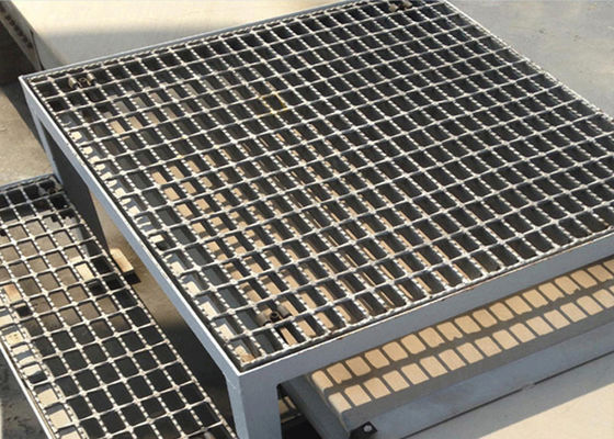 Struktur Ringan Skid Proof Welded Steel Grating 12m Panjang Untuk Jalan Masuk