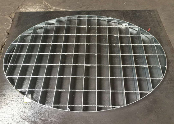 Outdoor Metal Manhole Cover Grating 25 * 3mm Circular Galvanized Grate