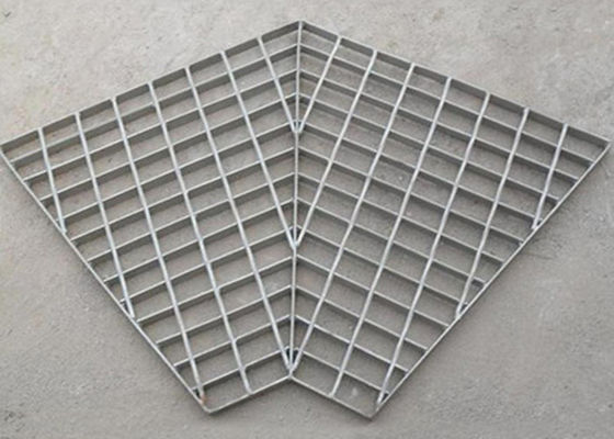 Platform Konstruksi Catwalk Steel Grating 20mm Hot Dipped Galvanized
