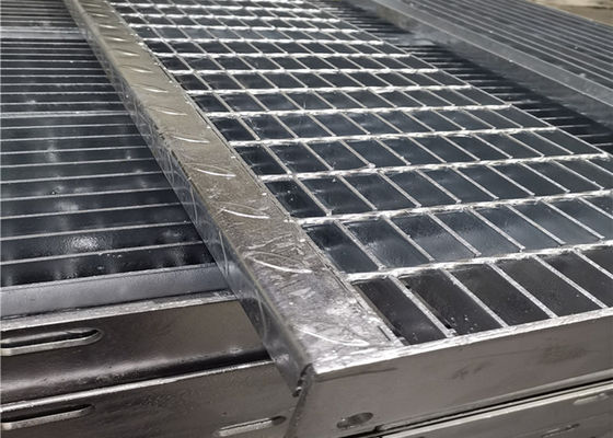 Tempat Kerja Sawtooth Catwalk Steel Grating Non Slip Q235 Carbon Steel