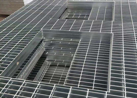 Tempat Kerja Sawtooth Catwalk Steel Grating Non Slip Q235 Carbon Steel
