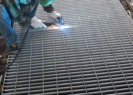 Pencegahan Karat Expanded Metal Catwalk Grating 3mm Tebal Hot Galvanized