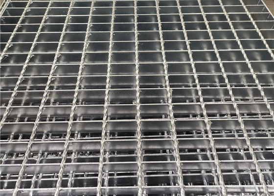 Plat Kisi Baja Catwalk Galvanis Stainless Steel 304 Warna Sliver