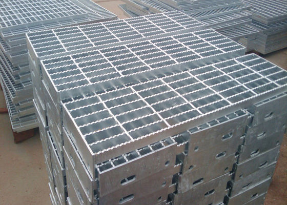 ODM Square Galvanized Catwalk Steel Grating Anti Karat Tahan Api