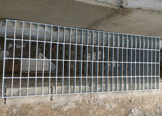 Drainase Parit Catwalk Steel Grating