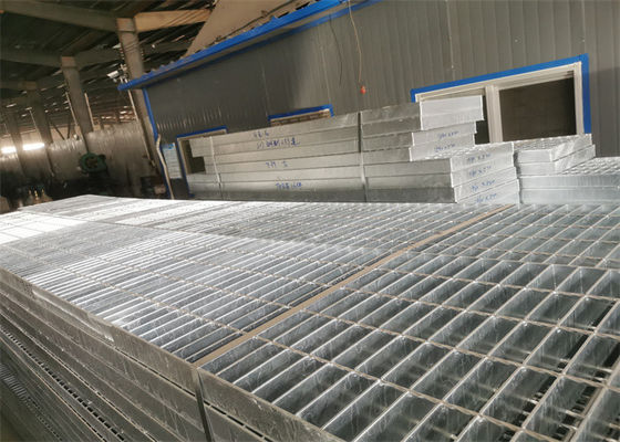 Anti Slip Platform Welded Steel Bar Grating Perlindungan Korosi 1000x6000mm