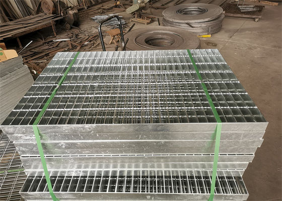 Tekanan Pencegahan Karat Kisi Baja Terkunci 200mm Kekuatan Tinggi