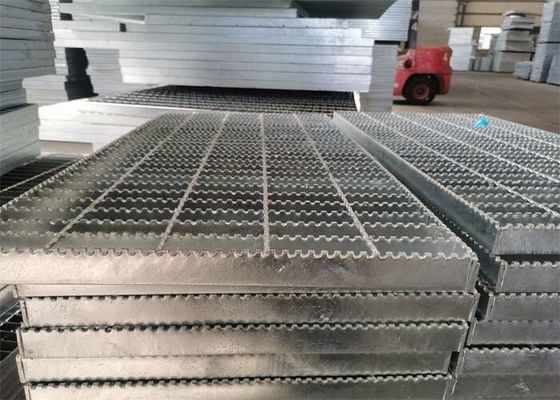 Grates Jalan Baja Galvanis Bergigi Grating Aluminium 6063 Untuk Drain Stadium