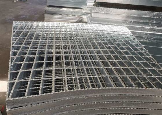 Q235A Hot Dip Galvanized Steel Grating Untuk Instalasi Pengolahan Limbah