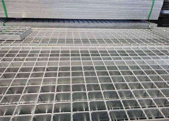 5mm Tebal Non Slip Tangga Tapak Kisi Baja