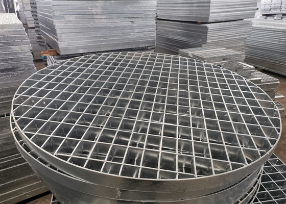 Outdoor Round Cover Galvanized Drainage Grates S304 Pressure Locked