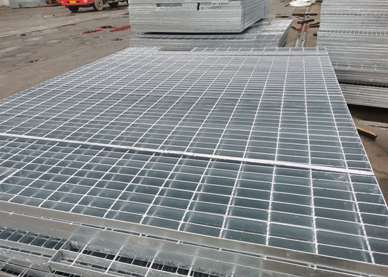 1000mm * 300mm Hot-Dip Galvanized Steel Stair Trotoar Welded Steel Grating