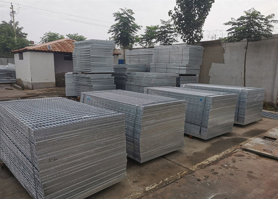 Struktur Baja Pedestrian Passage Skid Resistance Welded Steel Grating
