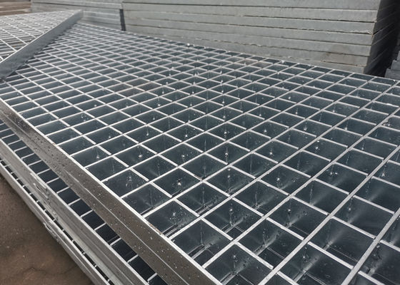 Hot Dip Galvanized Stainless Steel Grating 8mm Tebal Bergerigi