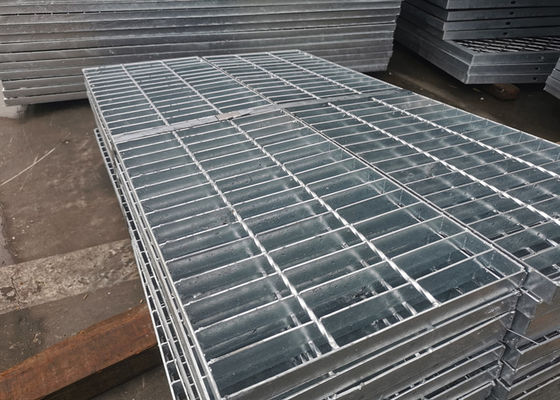 9mm Tebal Welded Steel Bar Grating Hot Dipped Galvanized High Strength