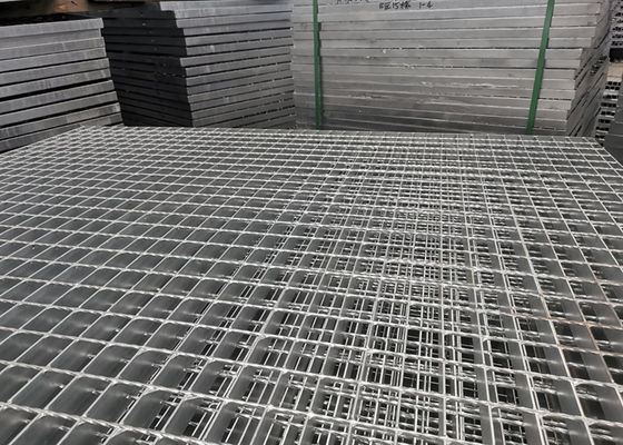 9mm Tebal Welded Steel Bar Grating Hot Dipped Galvanized High Strength