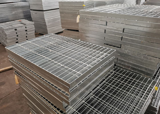 Driveway Platform Steel Grating Walkway 120mm High Zinc Coating
