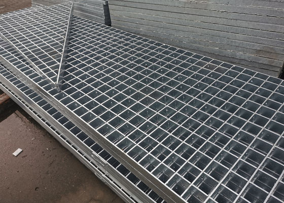 Q235 Steel Anti Karat Metal Grating Platform Flat Bar Type 7mm Tebal