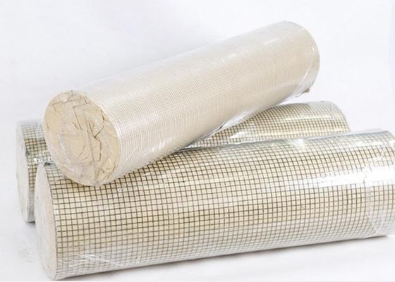 Baja Karbon Galvanized Welded Wire Mesh Pagar Konstruksi Padat 30m