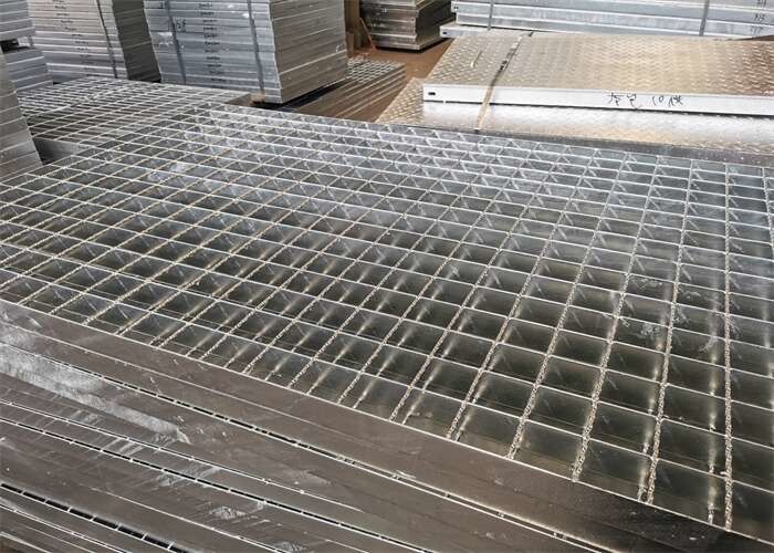 Anti Korosi Steel Driveway Grating Lebar 1250mm Untuk Pabrik Kimia